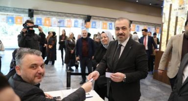 AK Parti Kocaeli’de temayül yoklamasına yoğun ilgi