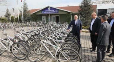 Atıl bisikletler geri dönüşüyor