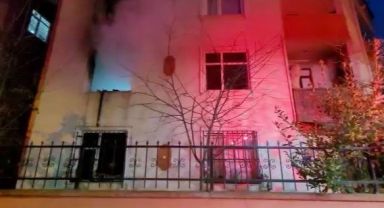 Elektrikli sobadan yangın çıktı, uyuyanlar son anda kurtuldu
