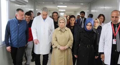 Emine Erdoğan’dan Büyükşehir Hastanesi’ne övgü
