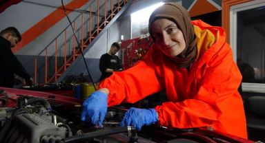 Hem usta hem patron: O sanayinin 'çakır ablası'