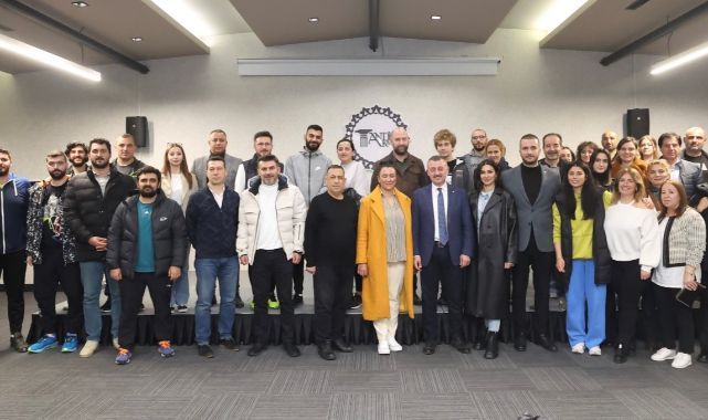 Büyükakın: Sporda akademik aklı çok iyi kullanmalıyız