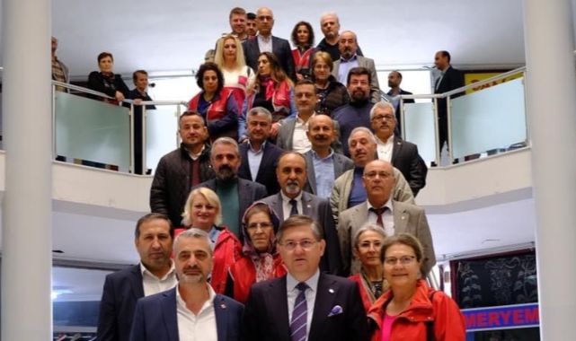 CHP’li adaylar buhrandan çıkış reçetesini anlattı