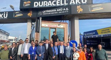 CHP’li adaylar esnafların yanında