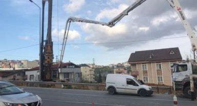 Feribot yolu üstgeçidinde kazıklar çakılmaya başlandı