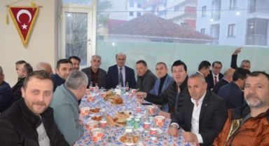 Gebze Niğdeliler iftar yemeğinde bir araya geldi