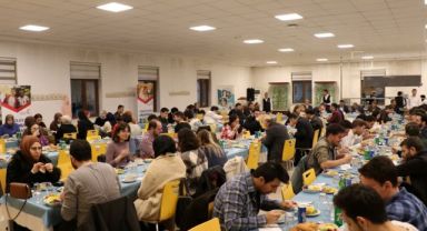 GTÜ Mezunları iftar yemeğinde buluştu
