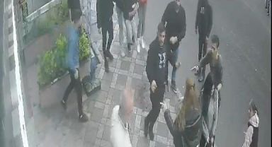Kentin göbeğinde bıçaklı kavga