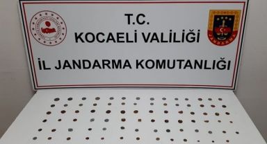 Kocaeli'de 82 sikke ele geçirildi