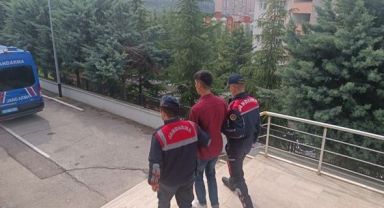Kocaeli'de aranan şahıslara jandarma operasyonu