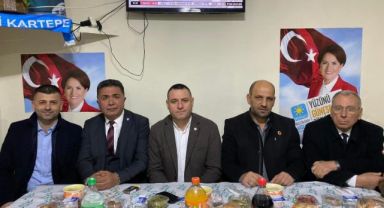 Nusret Acur, iftarlarını vatandaşla yapıyor