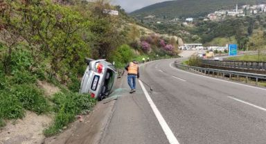 Takla atan otomobilden burnu bile kanamadan çıktı