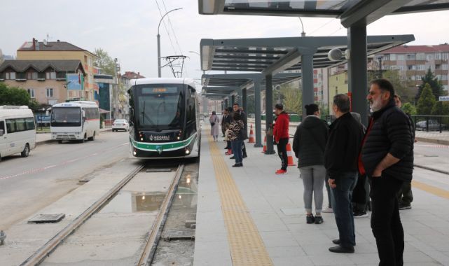 Yeni tramvay hattında seferler başladı