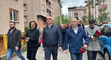AK Parti Gebze’de gümbür gümbür geliyor