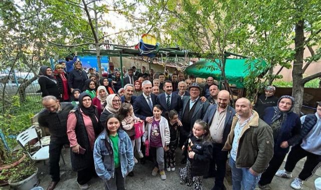 AK Parti Gebze Hürriyet ve Güzeller'e çıkarma yaptı