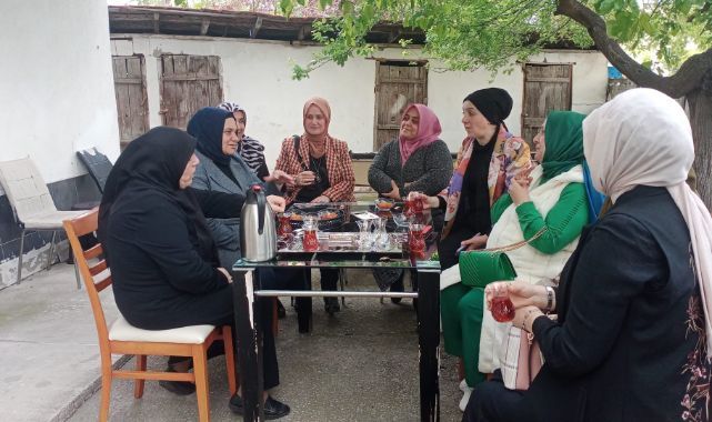 Artut, Derince’de hane hane gezdi