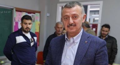 Başkan Büyükakın oyunu kullandı