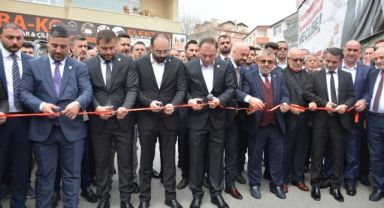 Büyük Birlik Partisi Gebze ilçe Başkanlığı görkemli törenle açıldı