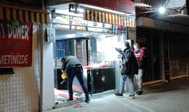 Dönerci dükkanı kurşunlandı