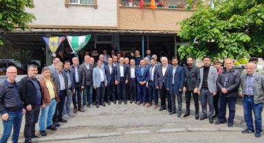 Fikri Işık, Beylikbağı’nda vatandaşlarla kucaklaştı