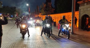 Gebze'de 19 Mayıs motosiklet konvoyu eşliğinde kutlandı