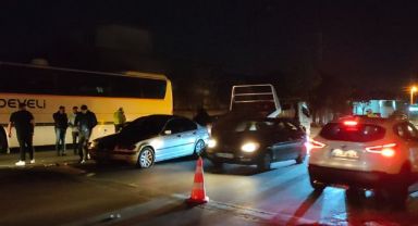 Gebze’de 2 otomobil çarpıştı