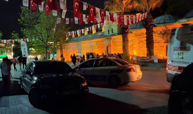 Gebze'de yolun karşısına geçen yayaya otomobil çarptı