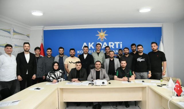 Gençler; “İlk oyum Erdoğan’a” diyor!