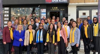 İYİ Partili kadınlar kolları sıvadılar