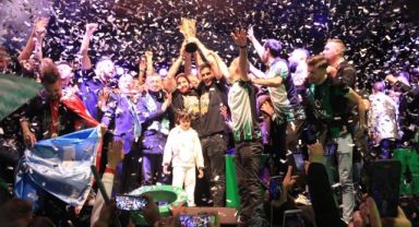 Kocaelispor şampiyonluğu coşkuyla kutladı