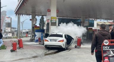 Otomobil benzin istasyonuna daldı
