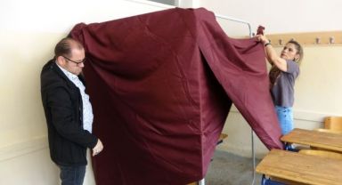 Seçime saatler kala Kocaeli’de sandıklar kuruluyor