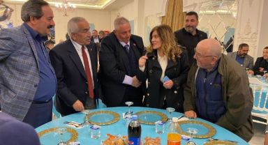 ‘Türkiye’nin çözülemeyecek sorunu yok, çözecek kadroları iş başında değil’