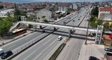 60 Evler yaya üstgeçidi tamamlanıyor
