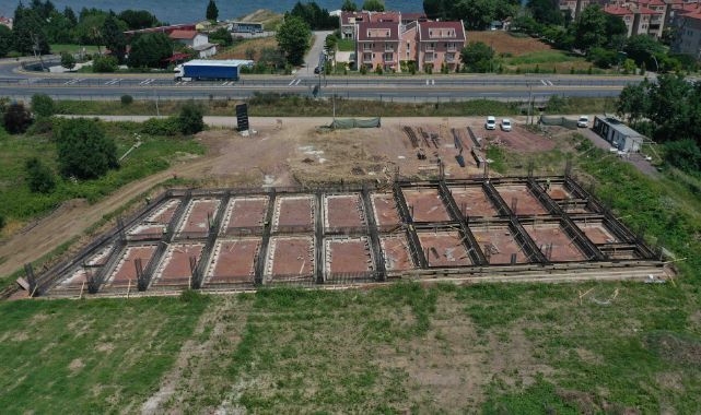 Bir otobüs terminali de Karamürsel’e