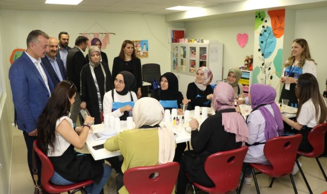 Büyükakın, Gebze’de ailelerle buluştu