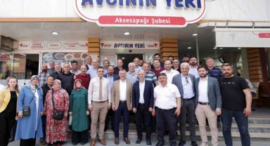 Büyükakın, Gebze’de Akse sapağı esnafıyla buluştu