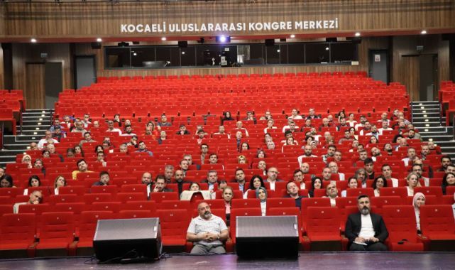 Büyükşehir’den şef ve amirlere hizmet içi eğitim