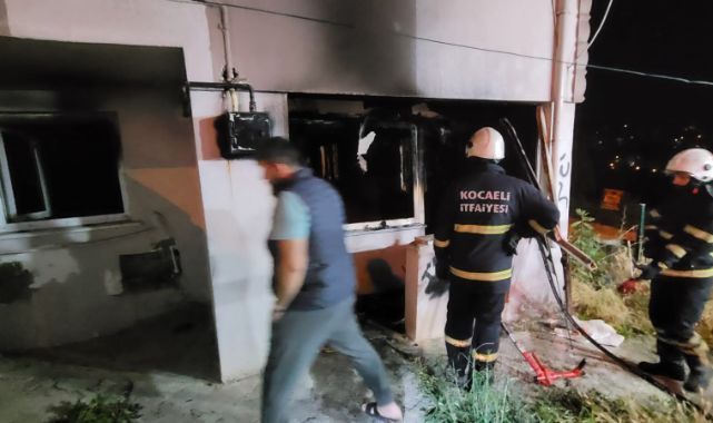 Darıca’da İtfaiye alevlerin arasına daldı