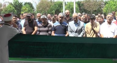 Denizde boğulan Çayırovalı genç son yolculuğuna uğurlandı