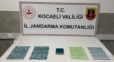 İş yerinde bin 678 tane uyuşturucu hap ele geçirildi