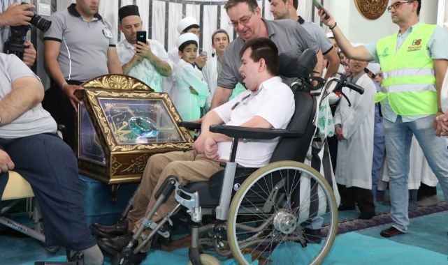 Özel bireylere Sakal-ı Şerif ziyareti