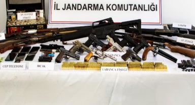 'Silah ve mühimmat kaçakçılığı' operasyonu: 17 gözaltı