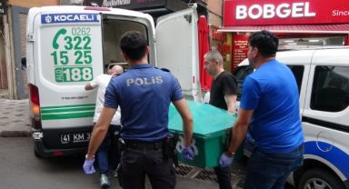 Yaşlı adam evinde ölü bulundu