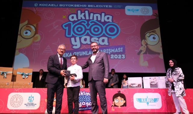 Zeka oyunları yarışmasının kazananları ödüllerini aldı