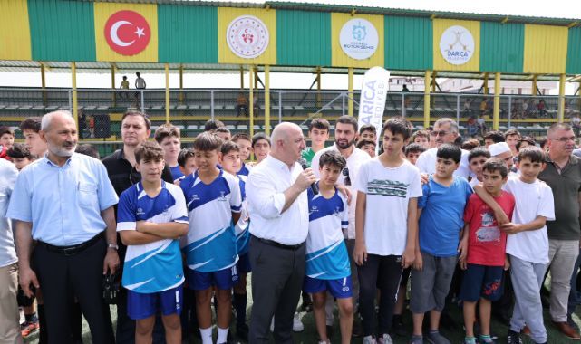 3. DARICA CAMİLER ARASI FUTBOL TURNUVASI BAŞLADI