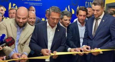 Ali Koç, Kocaeli'de Fenerbahçeliler Derneği'nin açılış törenine katıldı
