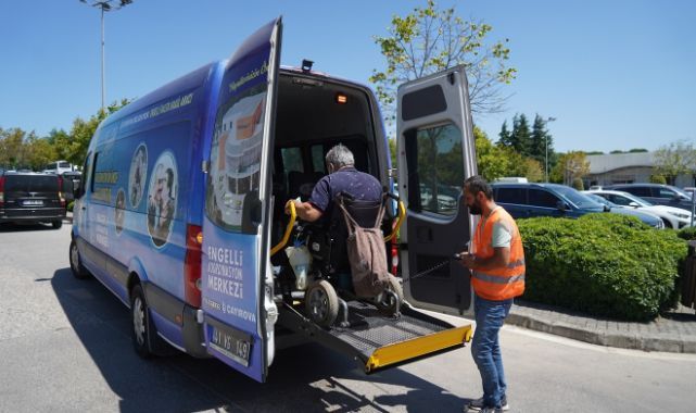 Belediyeden hasta nakil hizmeti