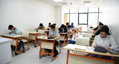 Bilgi evleri ve gençlik merkezinde yaz eğitimleri sürüyor