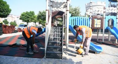 Çayırova’da parklar yenileniyor